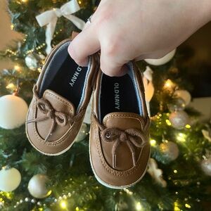 Old Navy Brown Toddler Moccasins